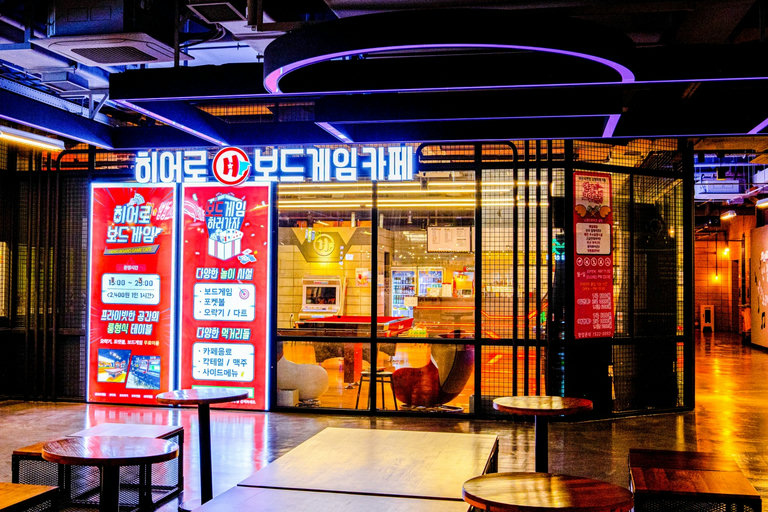 프라이빗한 곳에서 레어한 게임을 즐길 수 있는 보드게임카페!