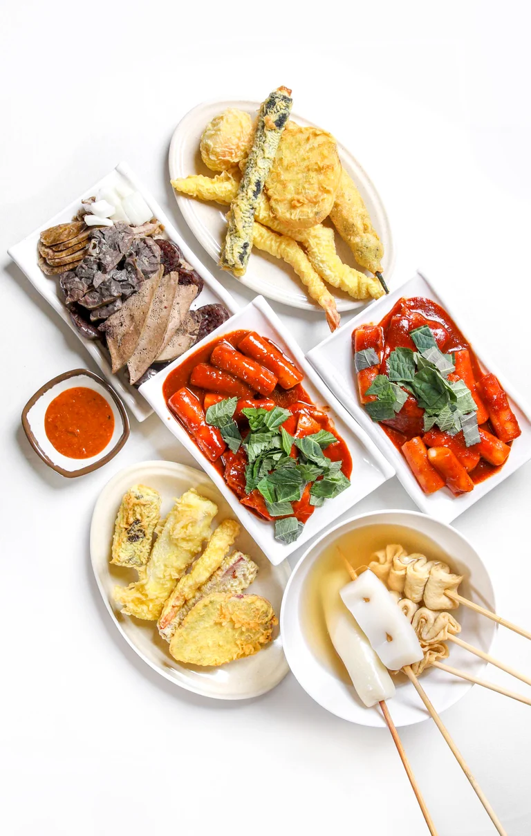 강경 쌀떡파 모여라! 신촌깻잎떡볶이 사상감전점으로~