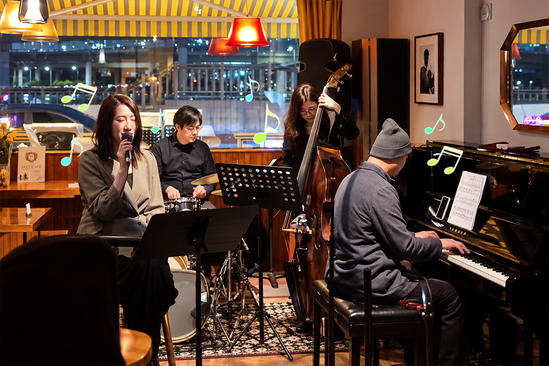 공연 없는 날에는 우리만의 재즈 타임🎶
