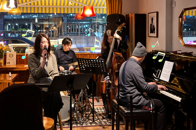 공연 없는 날에는 우리만의 재즈 타임🎶