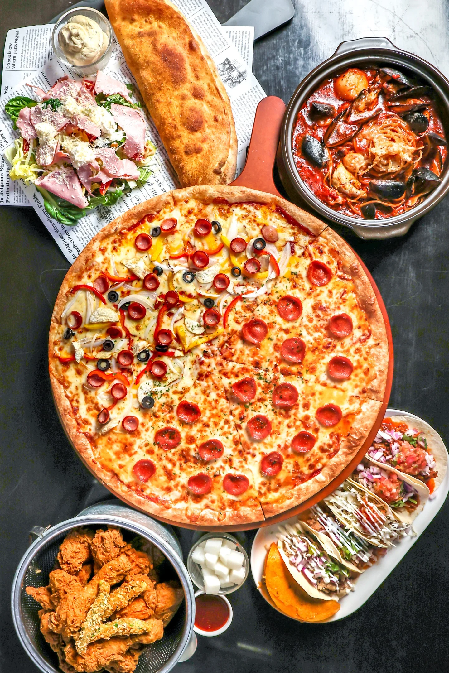 20여 가지 메뉴를 든든하게 맛 볼 수 있는 곳🍽️