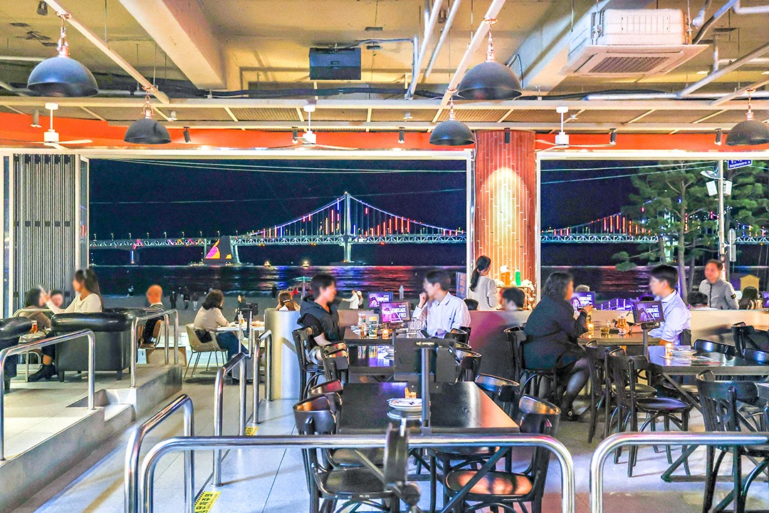 진정한 뷰 맛집을 찾는다면🌉
