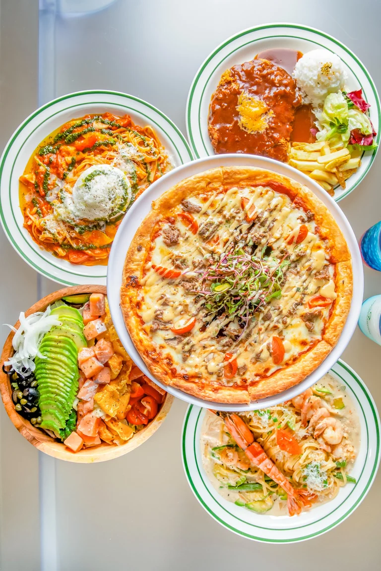 세계 최대 규모의 아쿠아리움 + 대형 카페!