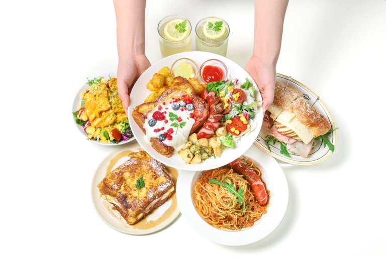 메뉴 고르는 순간부터 행복한 고민🥐