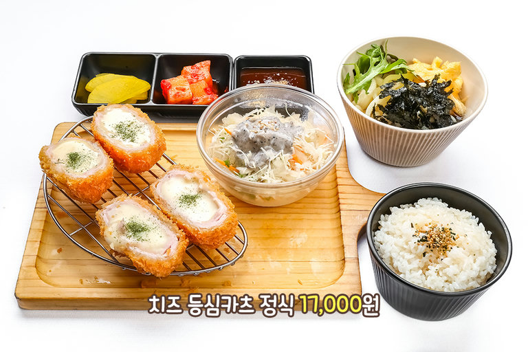 치즈 덕후라면 선택이 아닌 필수