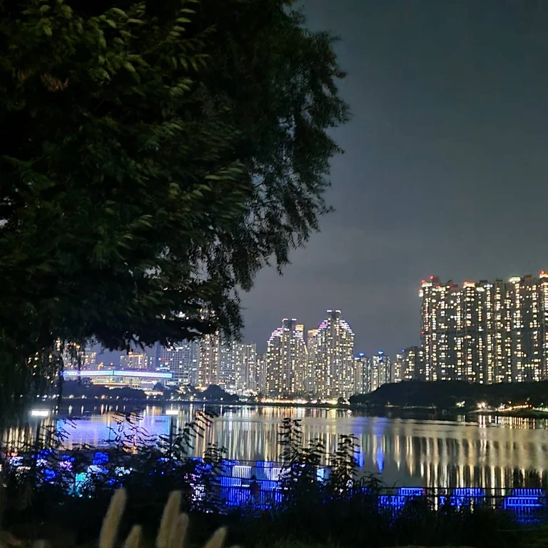 슬라이더 이미지