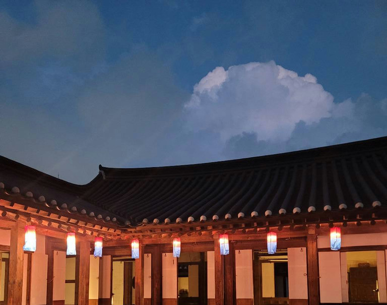 슬라이더 이미지