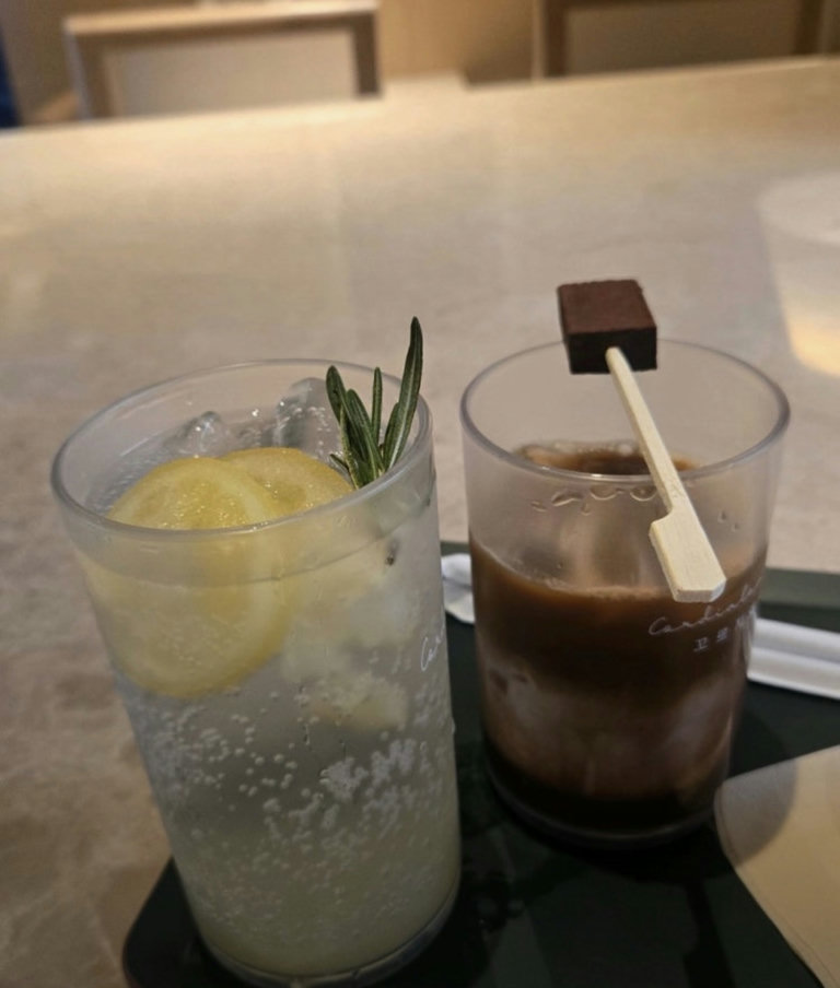 슬라이더 이미지