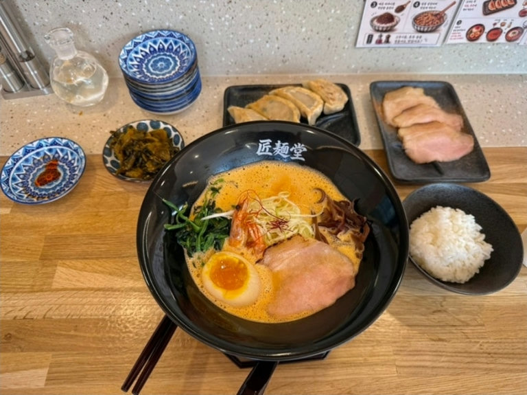 슬라이더 이미지