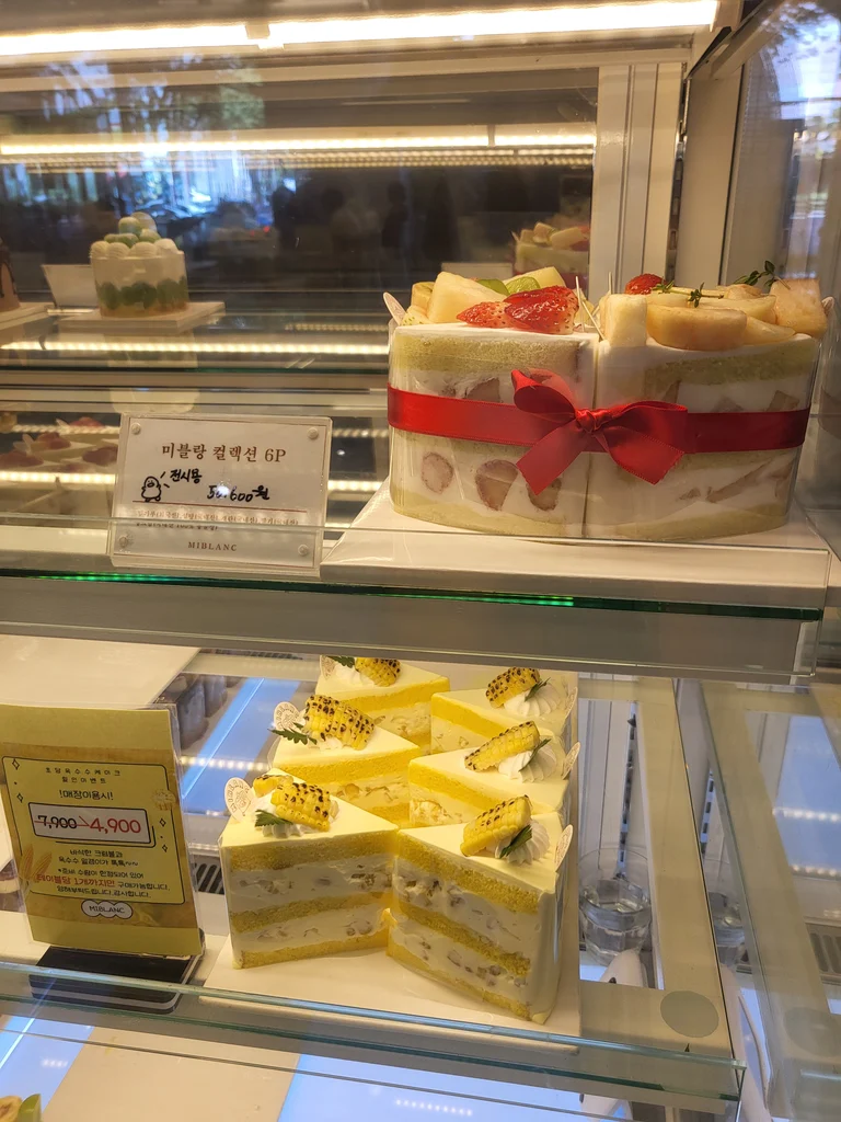 슬라이더 이미지