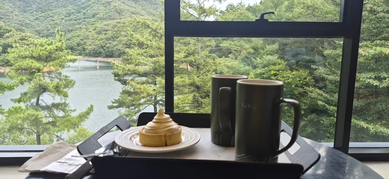 슬라이더 이미지