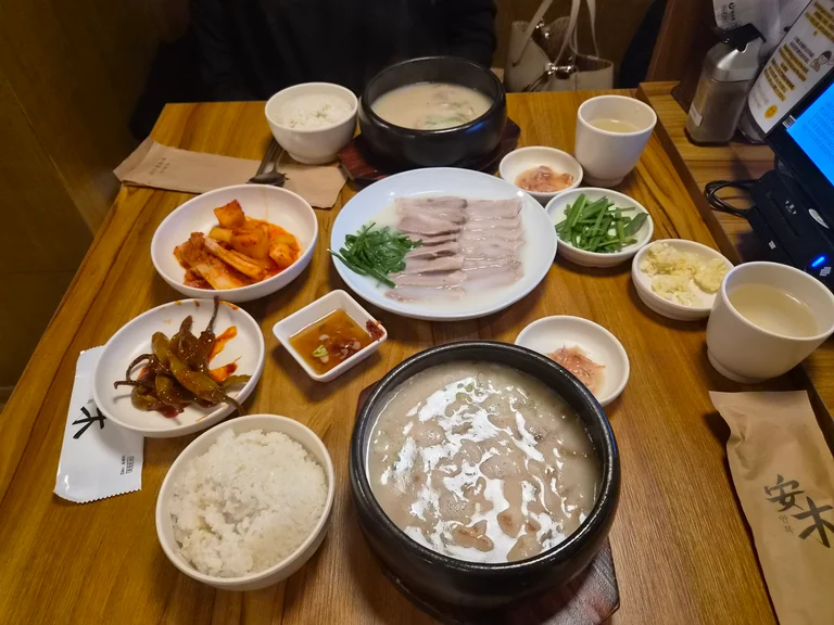 슬라이더 이미지
