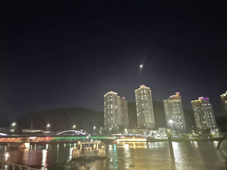 슬라이더 이미지