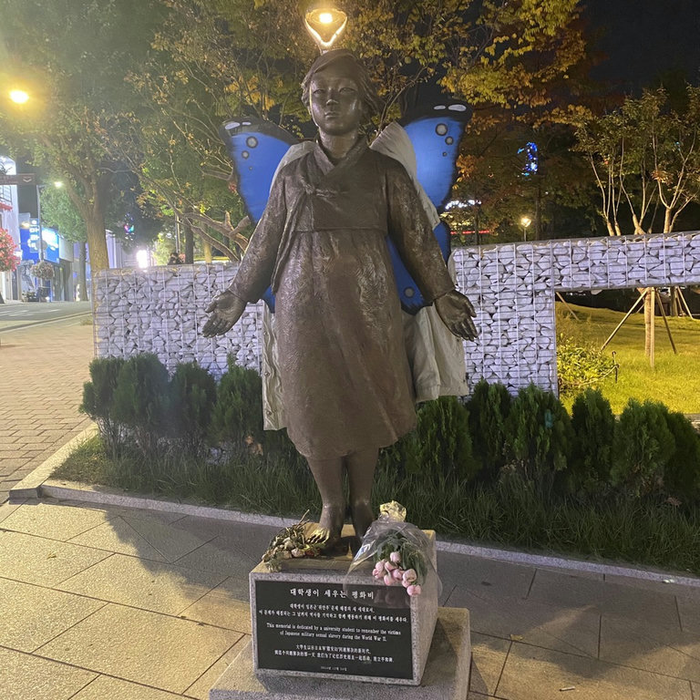 슬라이더 이미지