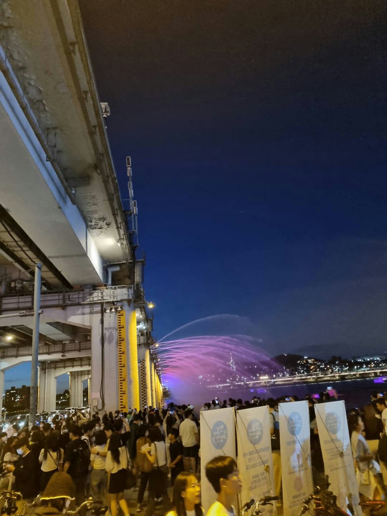 슬라이더 이미지