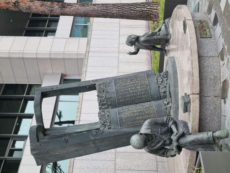 슬라이더 이미지