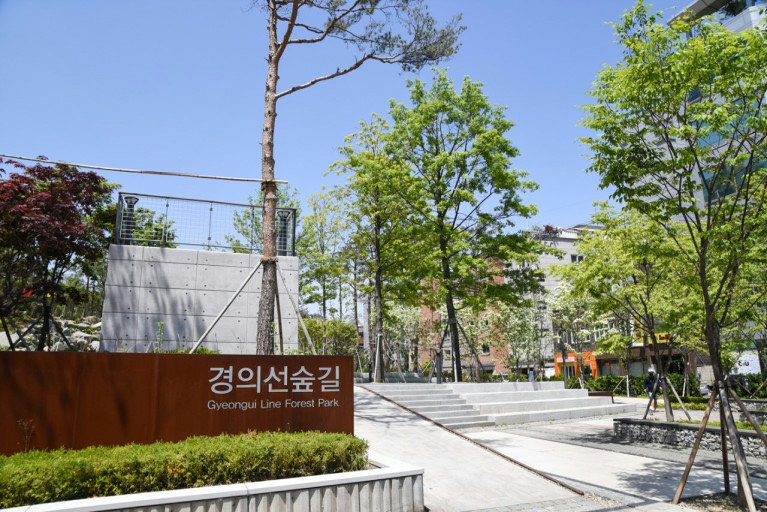 슬라이더 이미지