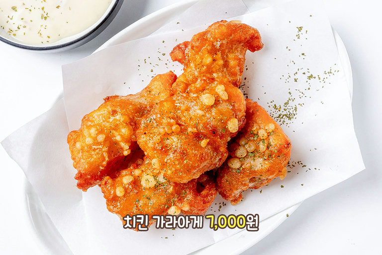 라멘 사이에 하나씩, 치킨 가라아게🍗
