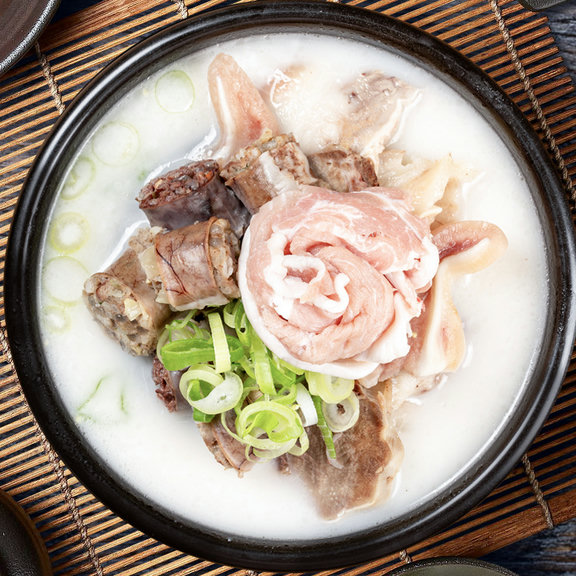 블랙국밥 신사점