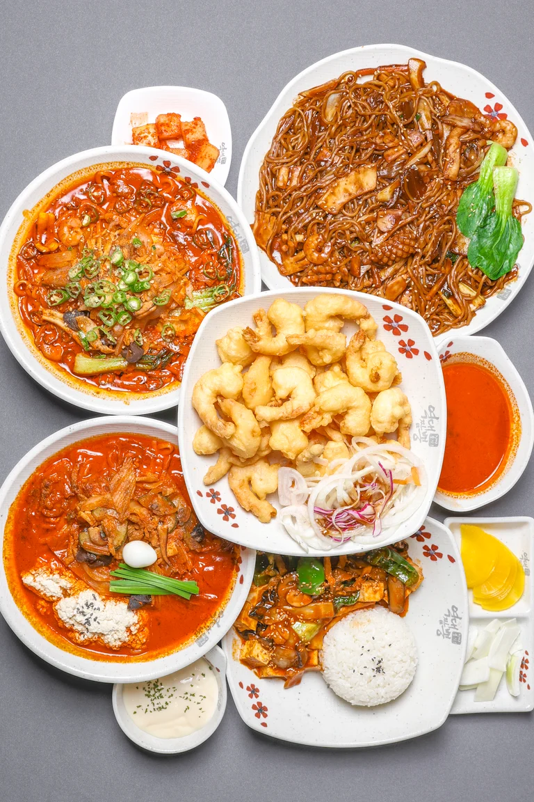 자기는 짜장파야 짬뽕파야?🤔