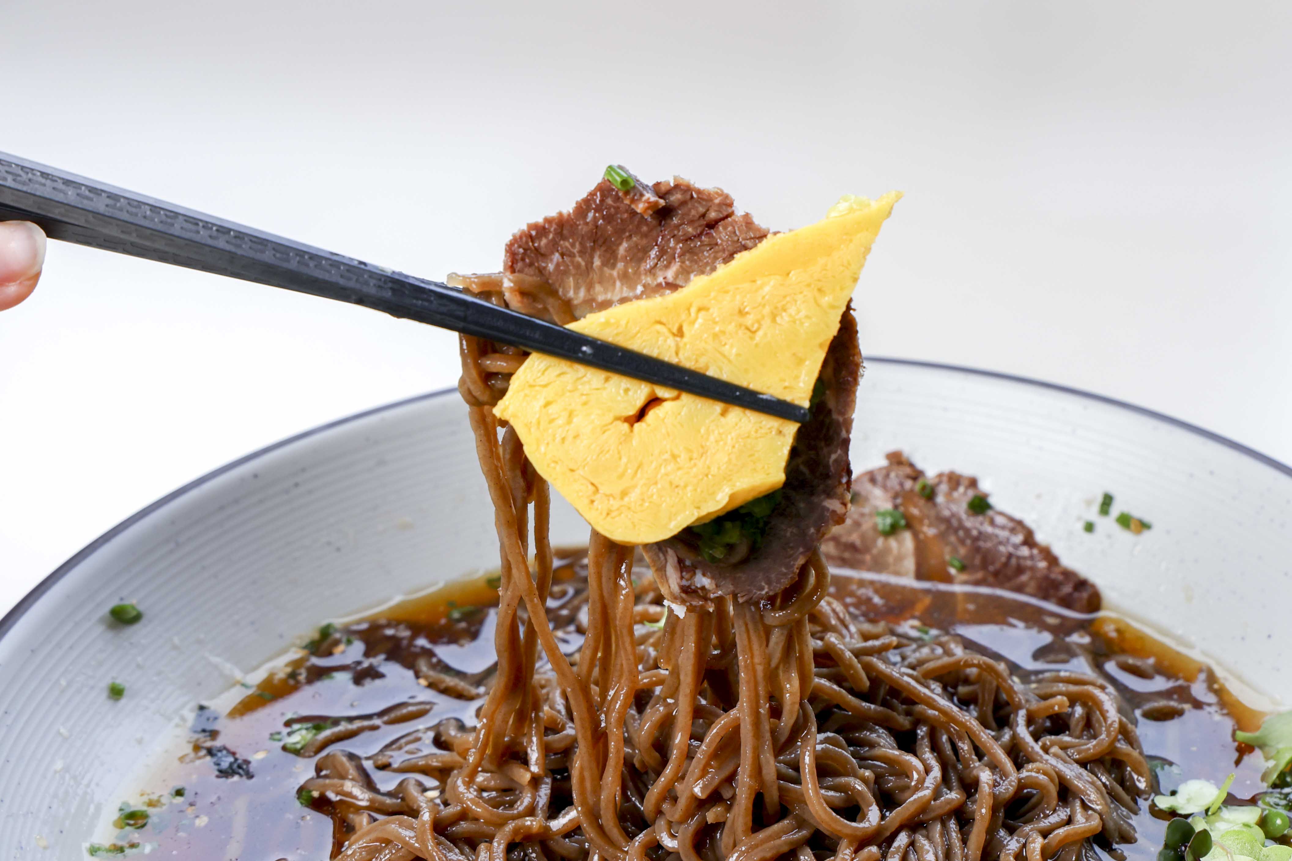 야들야들 부드러운 고급 냉소바🥩