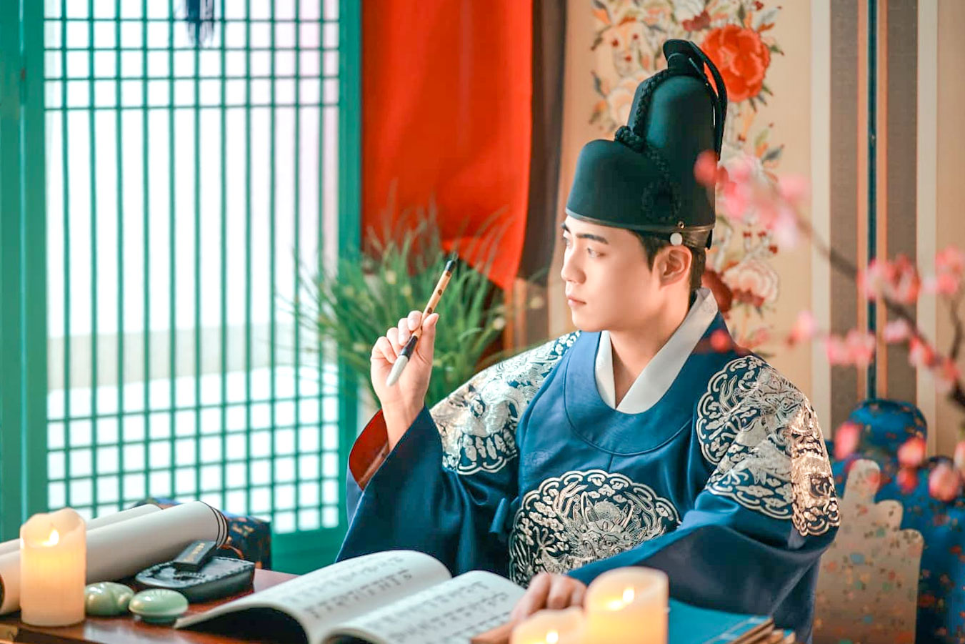한복 입고 달빛기행 갈래?