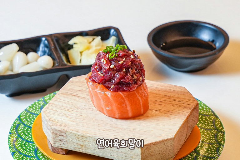 옹기에 숙성 시키는 연어