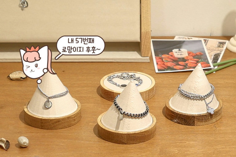 고급스러운 느낌의 은팔찌🥈