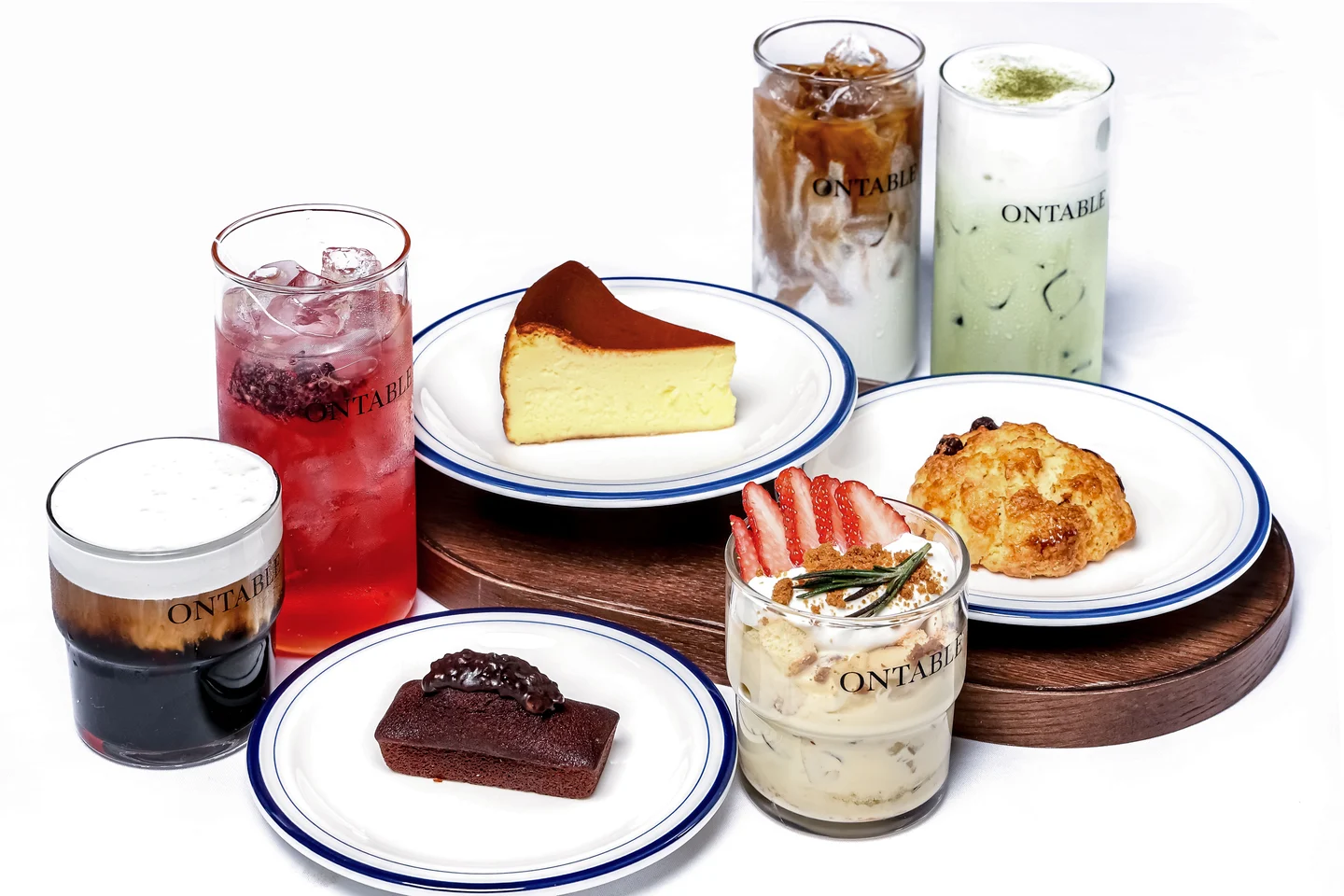 달콤한 디저트 라인업이 가득한 카페🍰