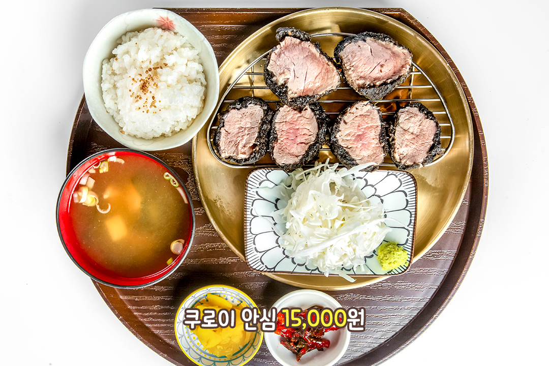오징어 먹물 빵가루로 만든 카츠🦑