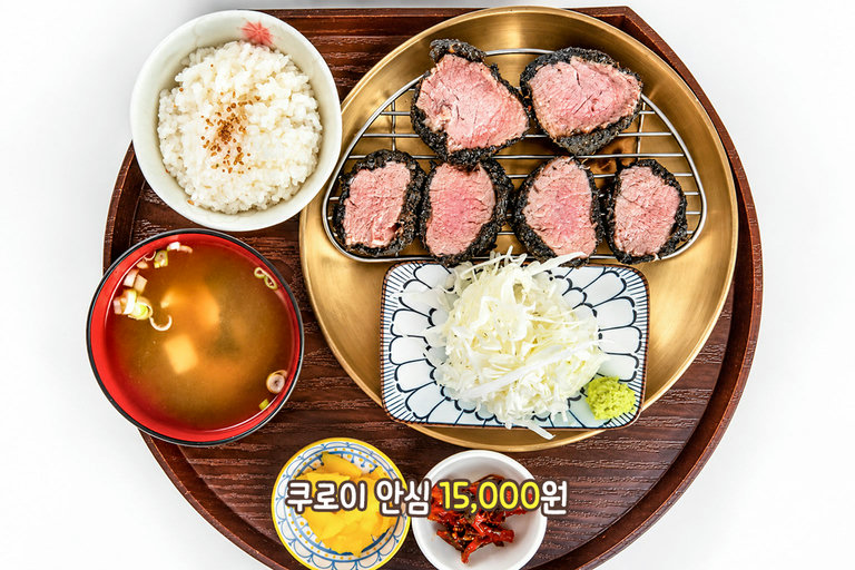 오징어 먹물 빵가루로 만든 카츠🦑