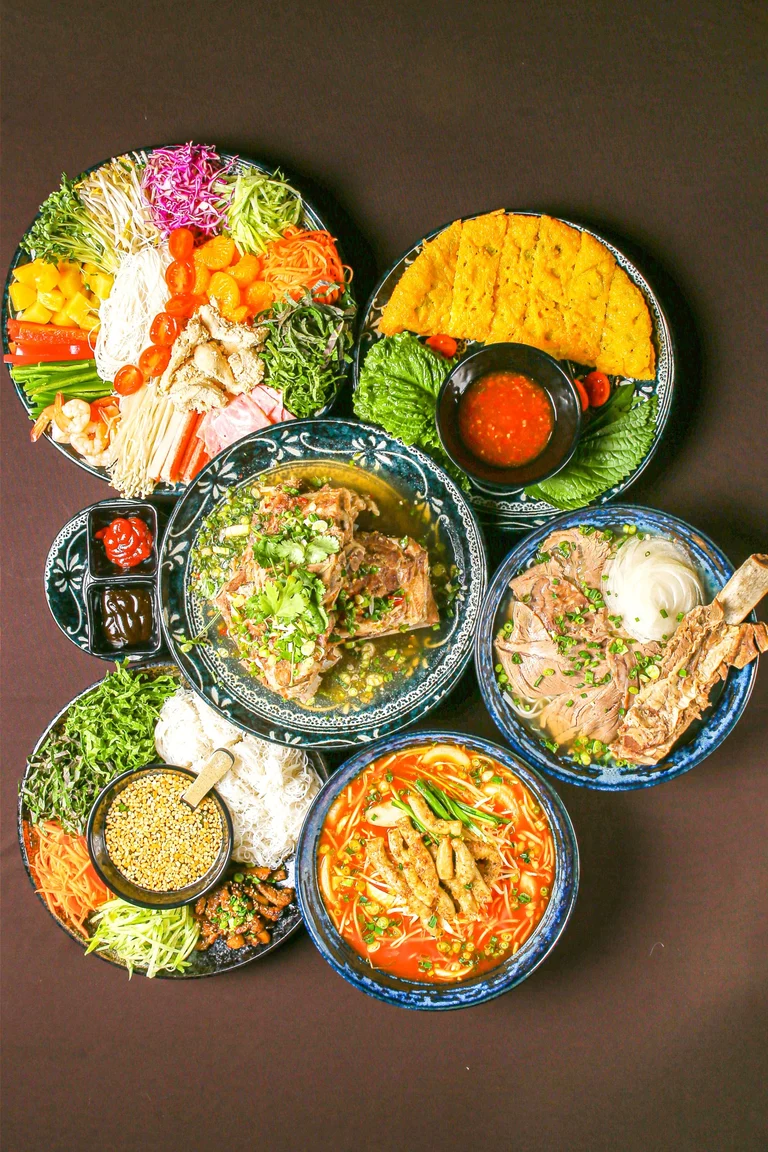 이색 요리를 맛보고 싶을 땐 인더비엣!