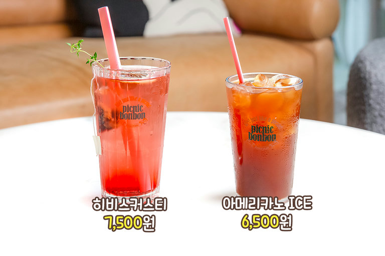 진짜 바닐라빈을 듬뿍 갈아 넣어 더 고소하고 맛있는